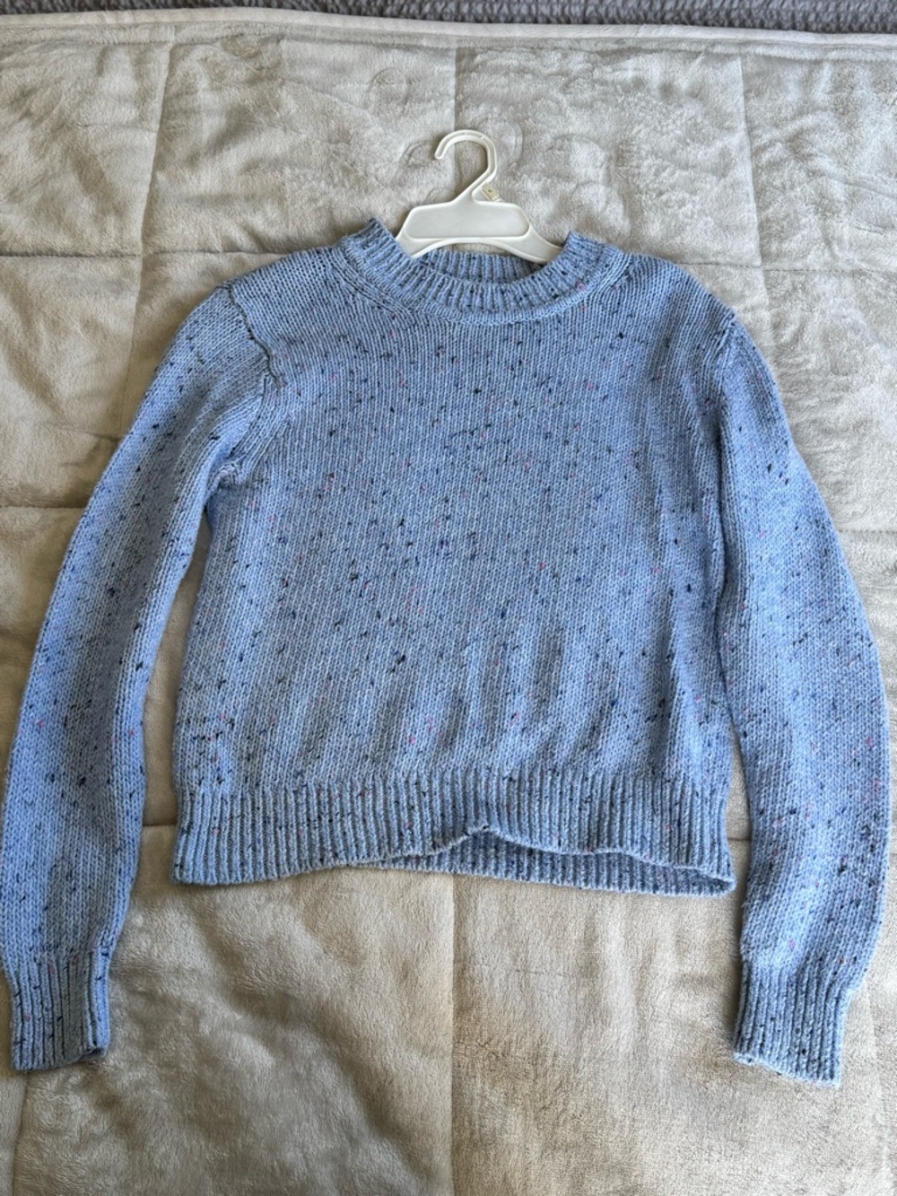 Banana Republic Light Blue Speckled Crewneck Sweater